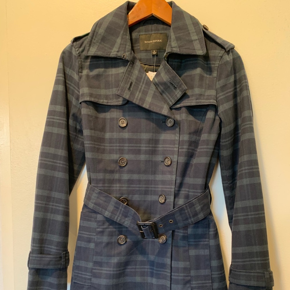 NWT Banana Republic lady coat, size small